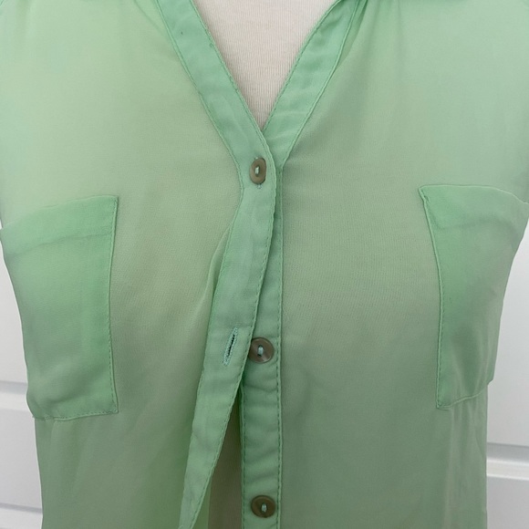 Sleeveless Dress Blouse - Picture 3 of 6